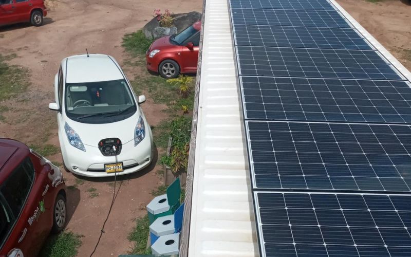 VG solar charging car